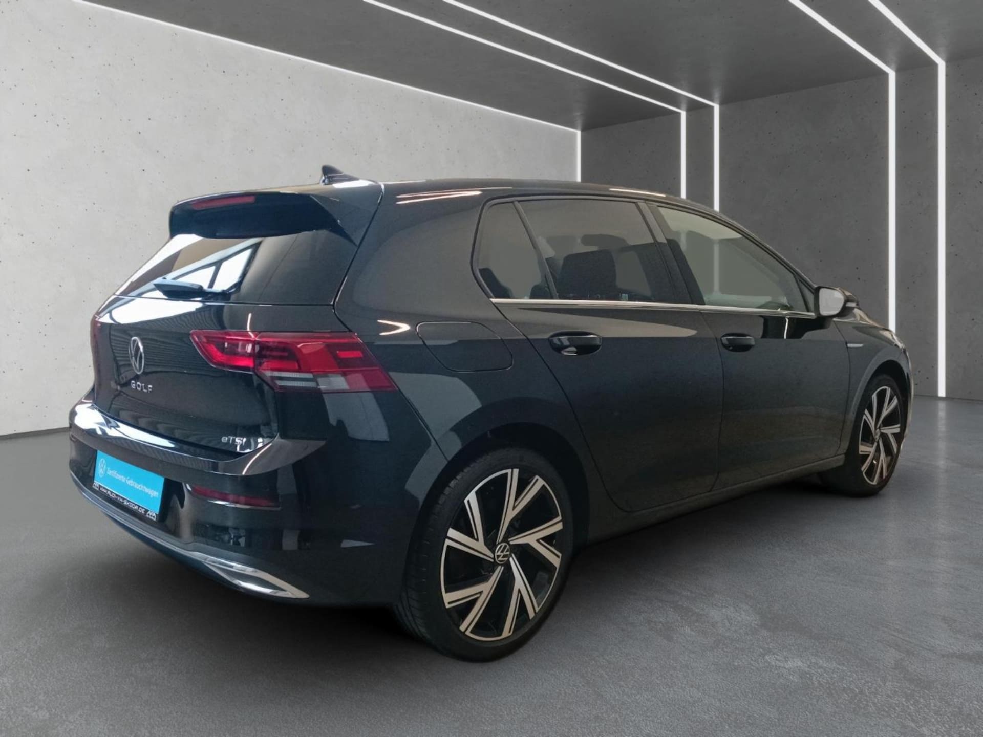Volkswagen Golf Style