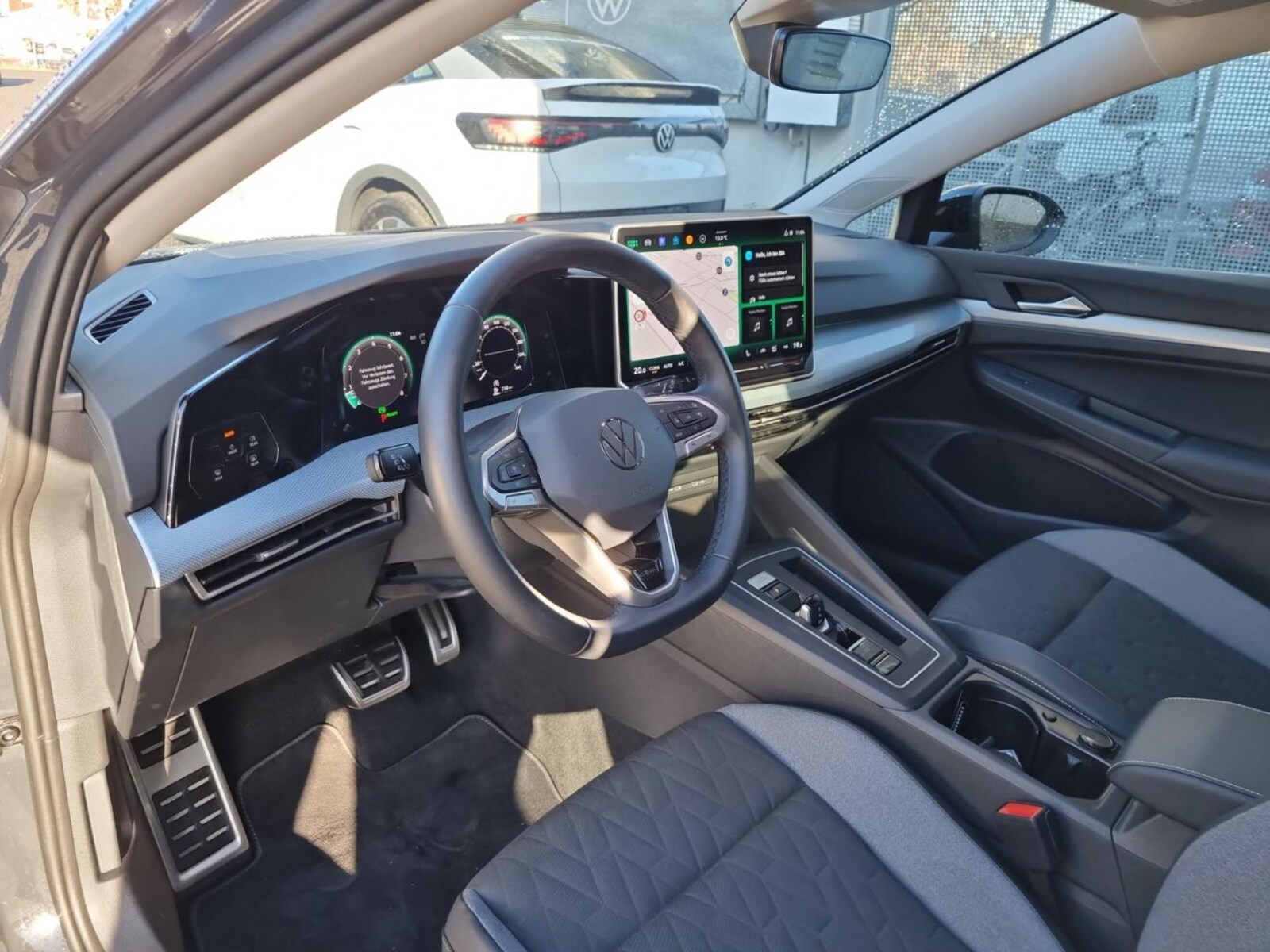 Volkswagen Golf Variant – Bild 13
