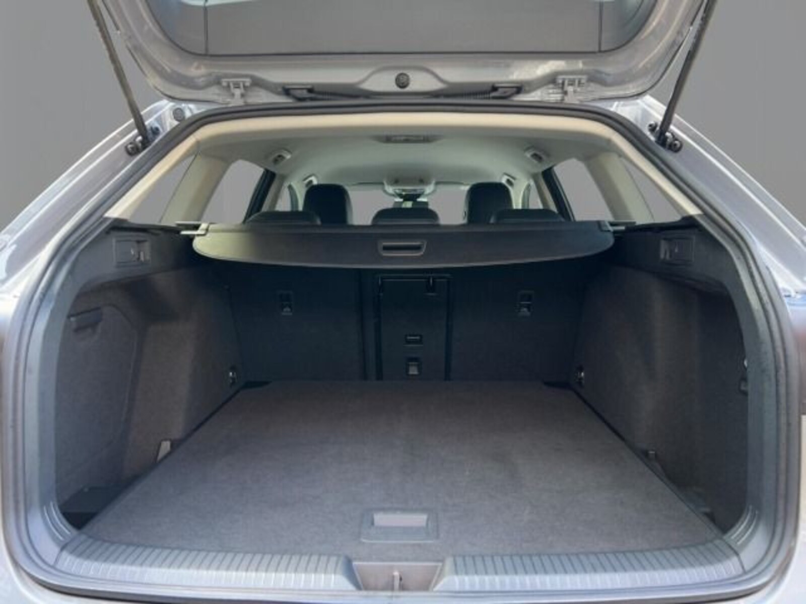 Volkswagen Golf Variant – Bild 5
