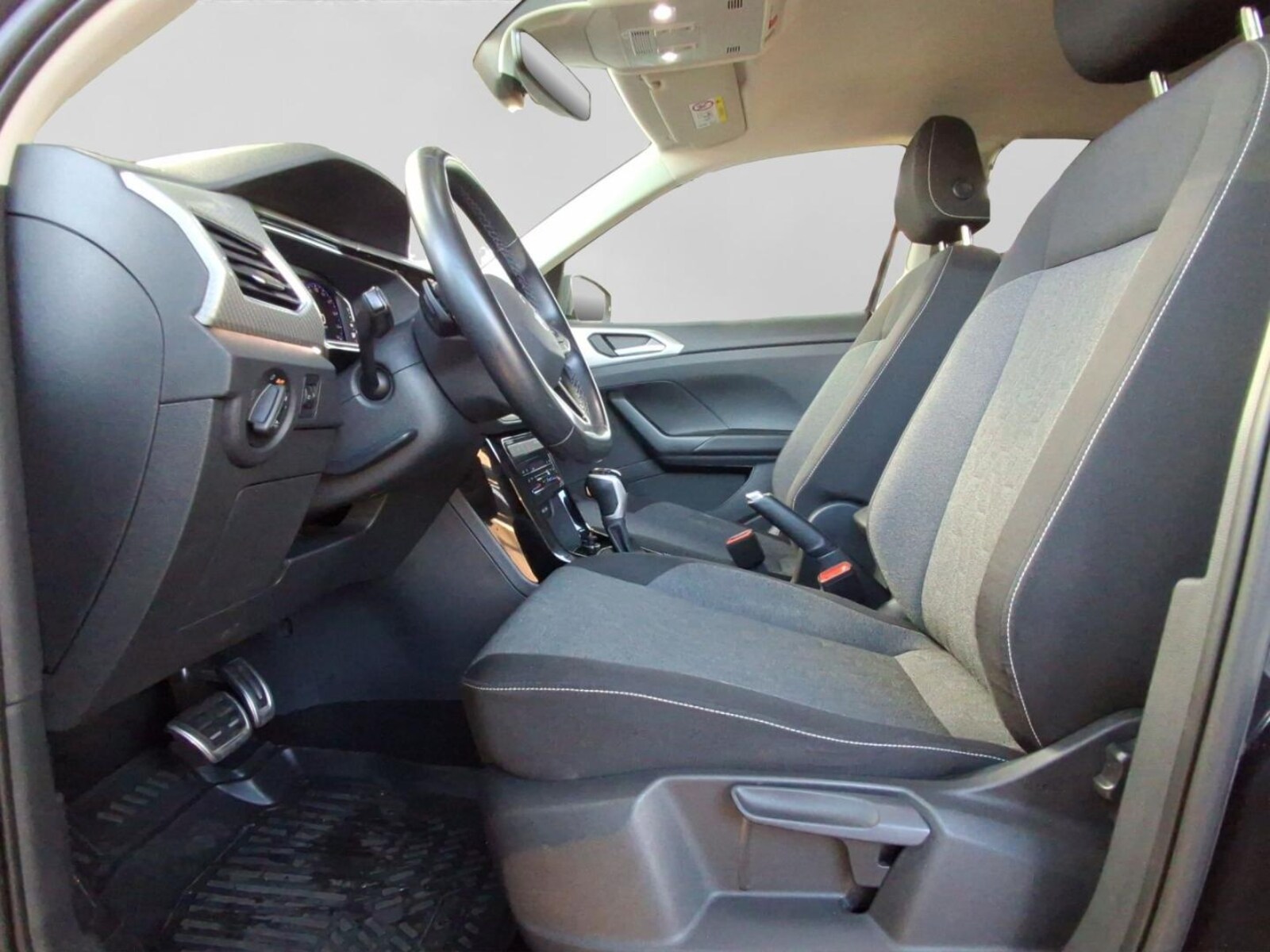 Volkswagen T-Cross – Bild 11