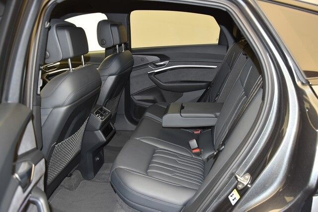 Image about Audi e-tron S Sportback S e-tron quattro