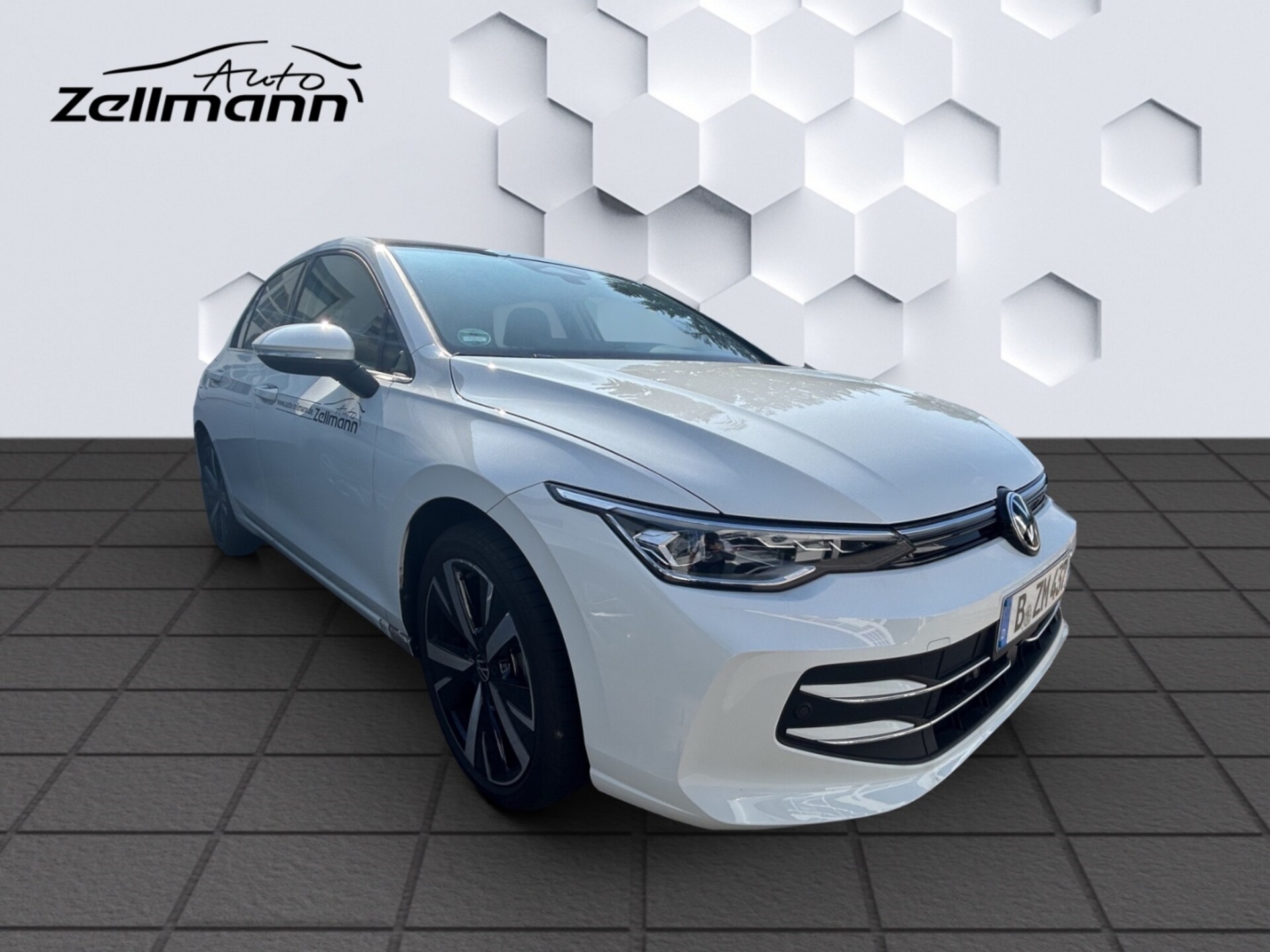Volkswagen Golf Style