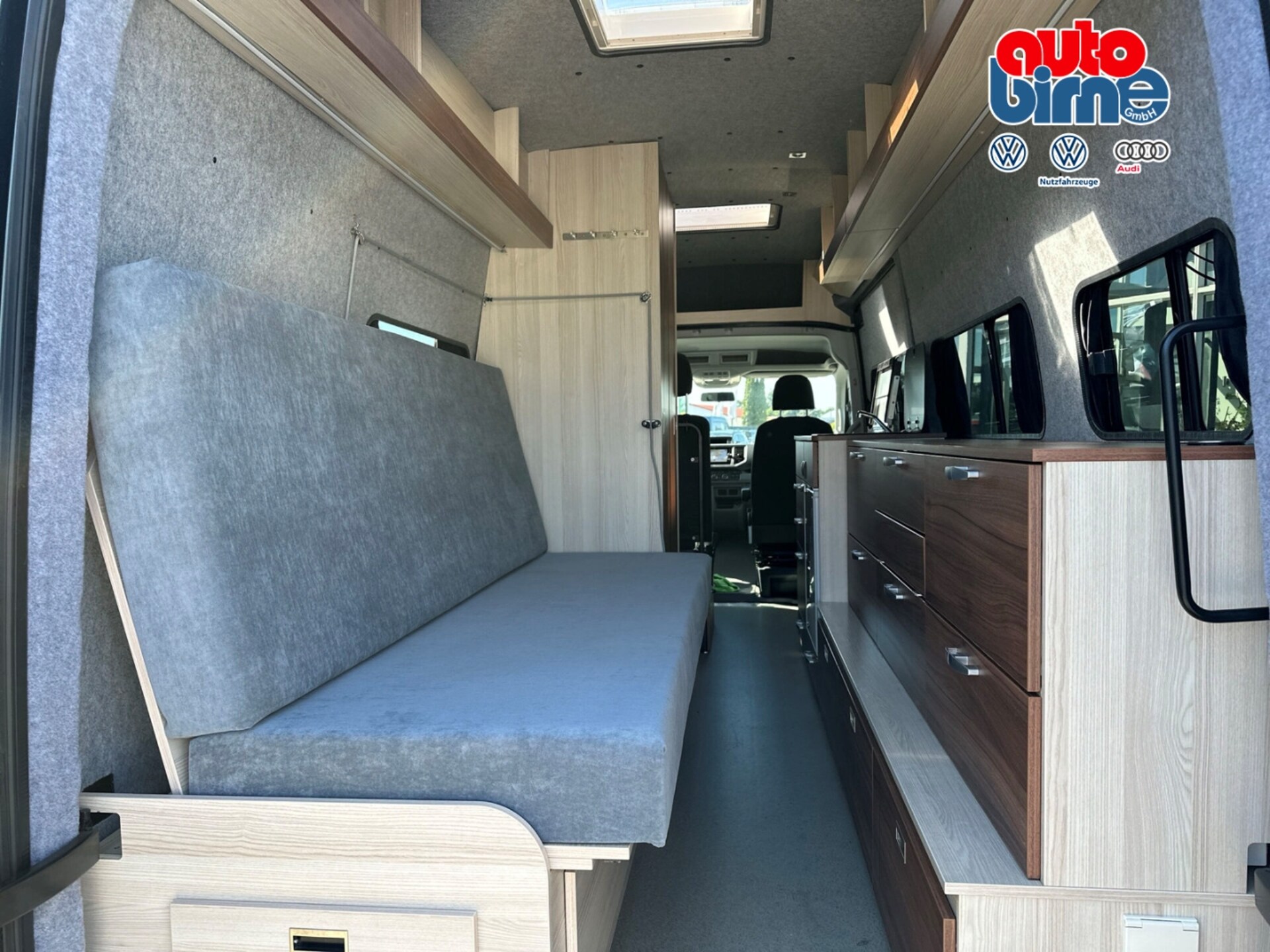 Volkswagen Crafter Kasten langer Radstand