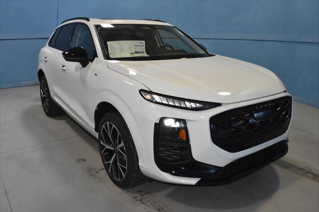 2026 Audi Q3 S line quattro's photo