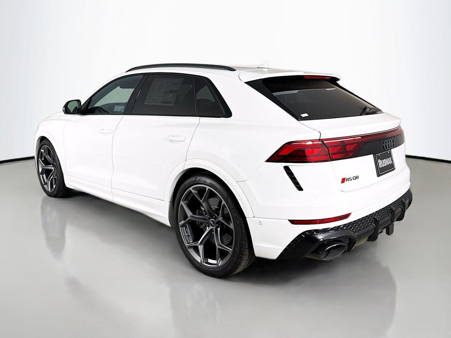 2025 Audi RS Q8 Base - Photo 5