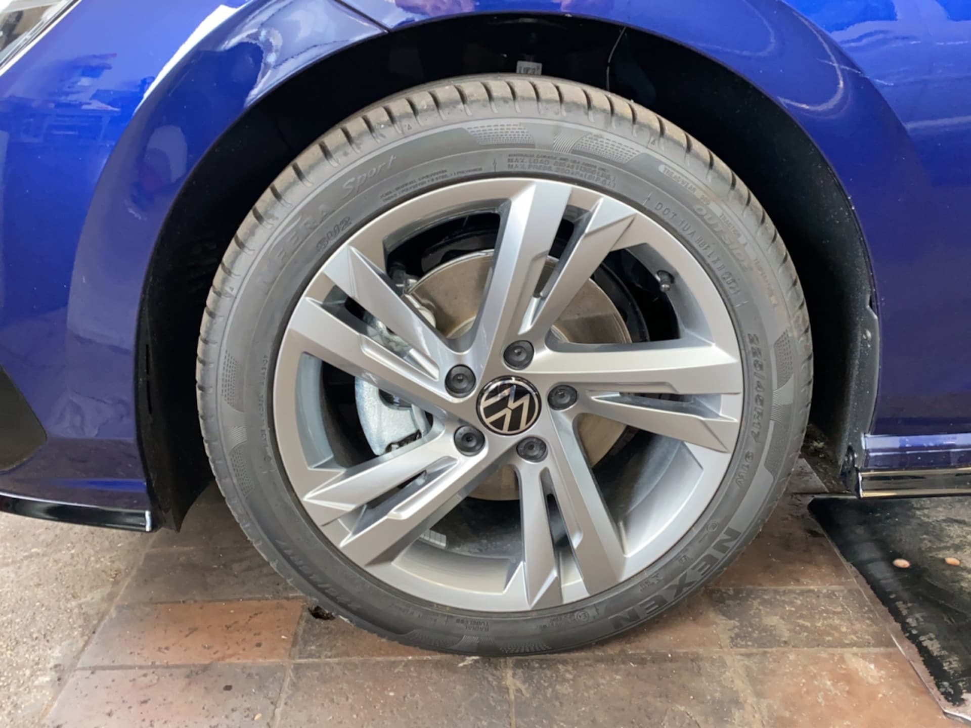 Volkswagen Golf Variant R-Line