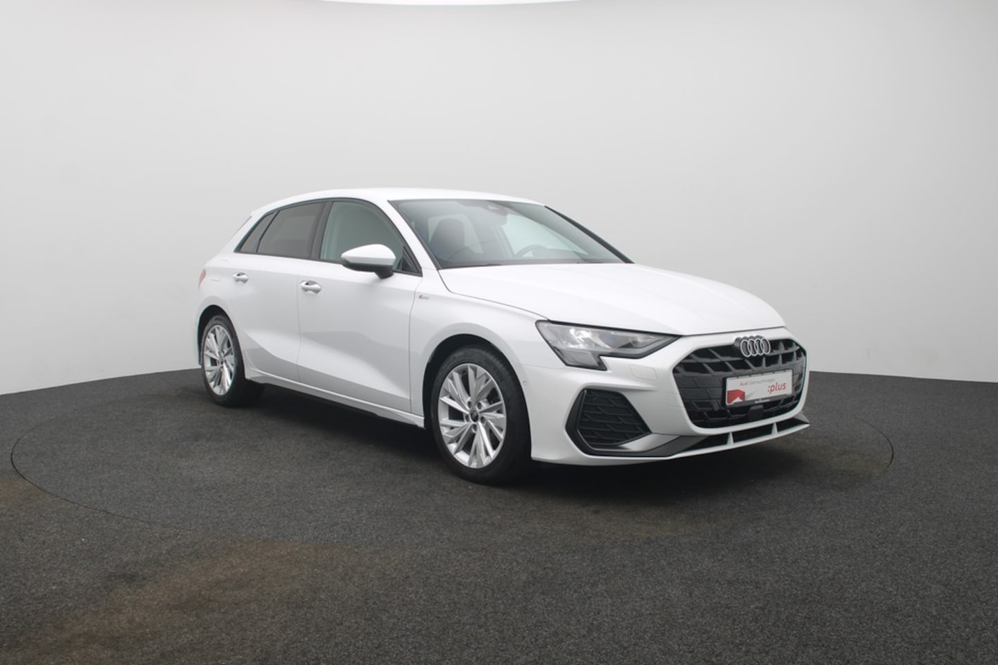 Bild über Audi A3 Sportback S line 35 TDI S tronic - für weitere Informationen kontaktieren Sie den Audi Partner