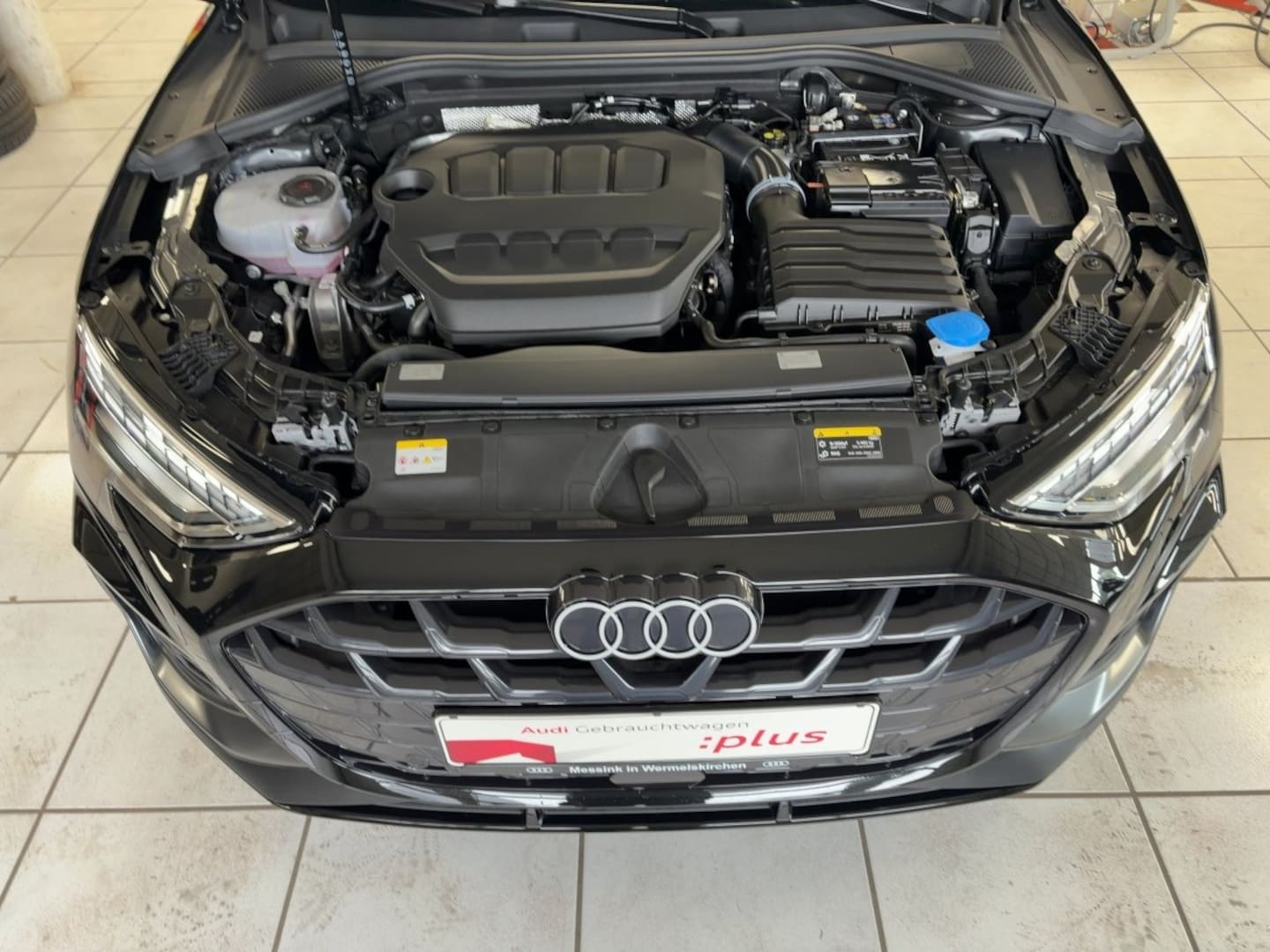 Bild über Audi A3 Sportback S line 40 TFSI quattro S tronic - für weitere Informationen kontaktieren Sie den Audi Partner