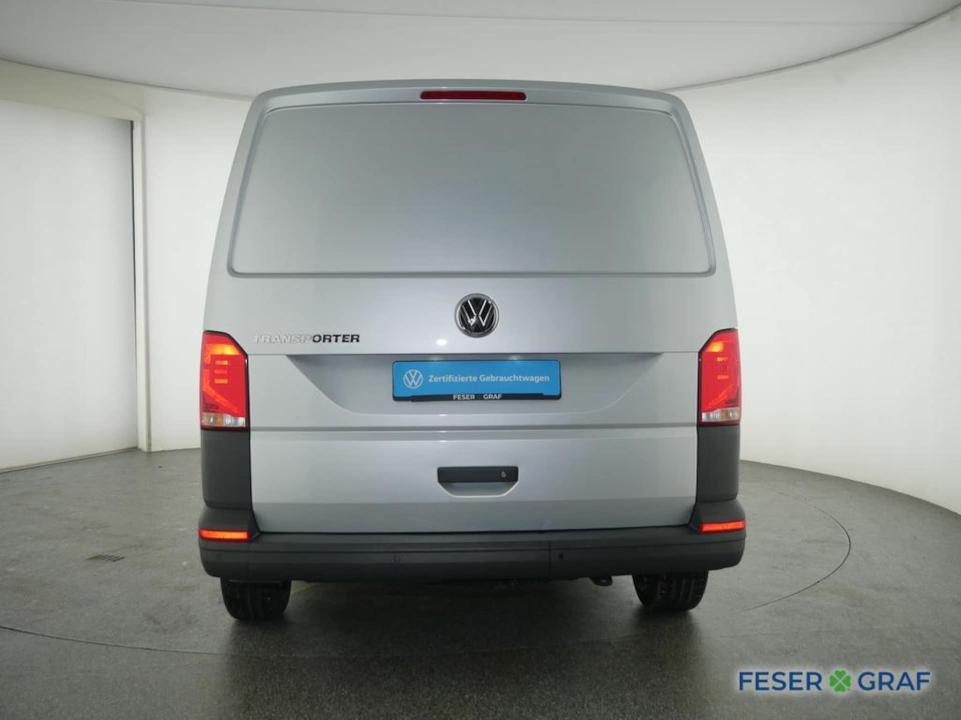 Volkswagen T6.1 Transporter Kasten langer Radstand