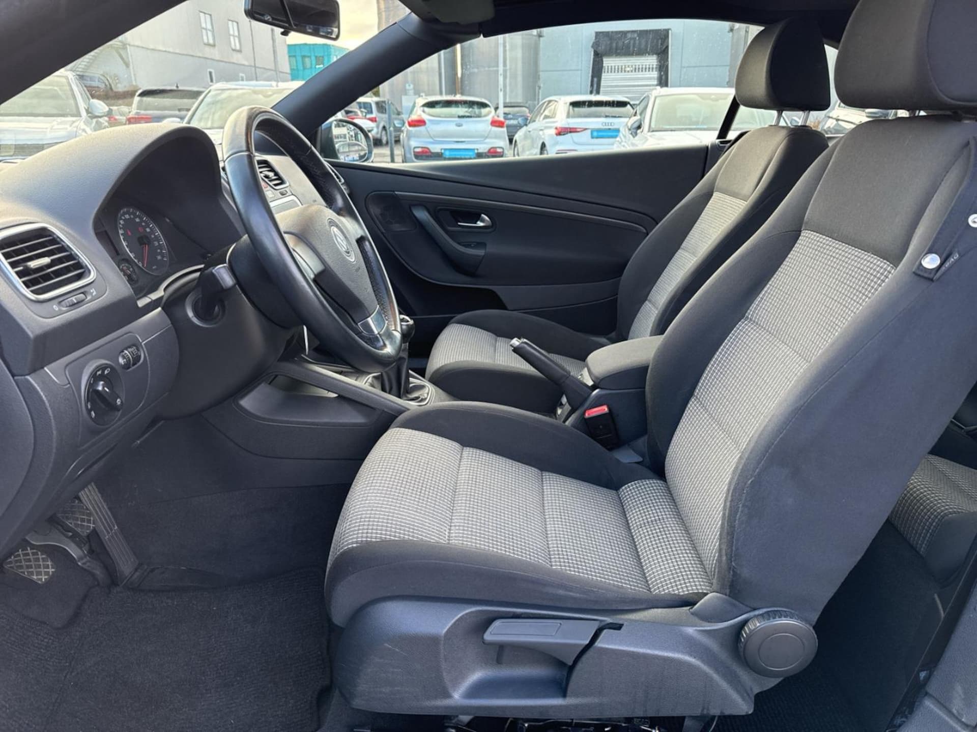 Volkswagen Eos
