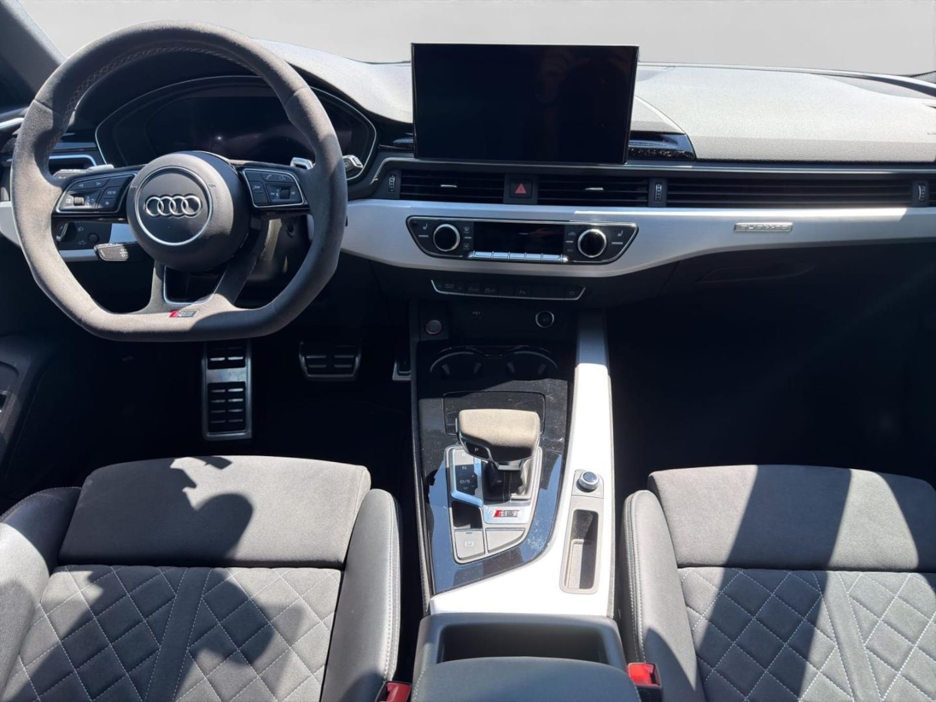 Audi RS 4 Avant