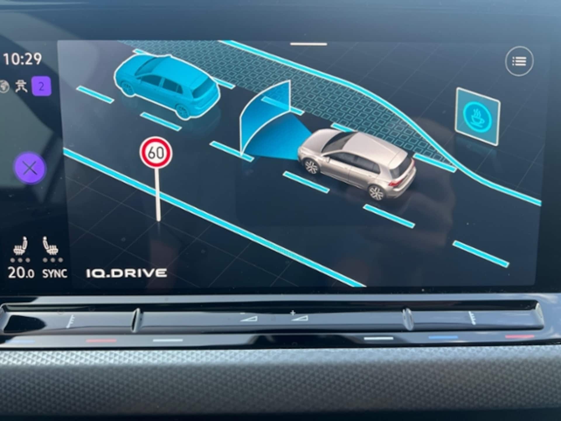 Volkswagen Golf Active