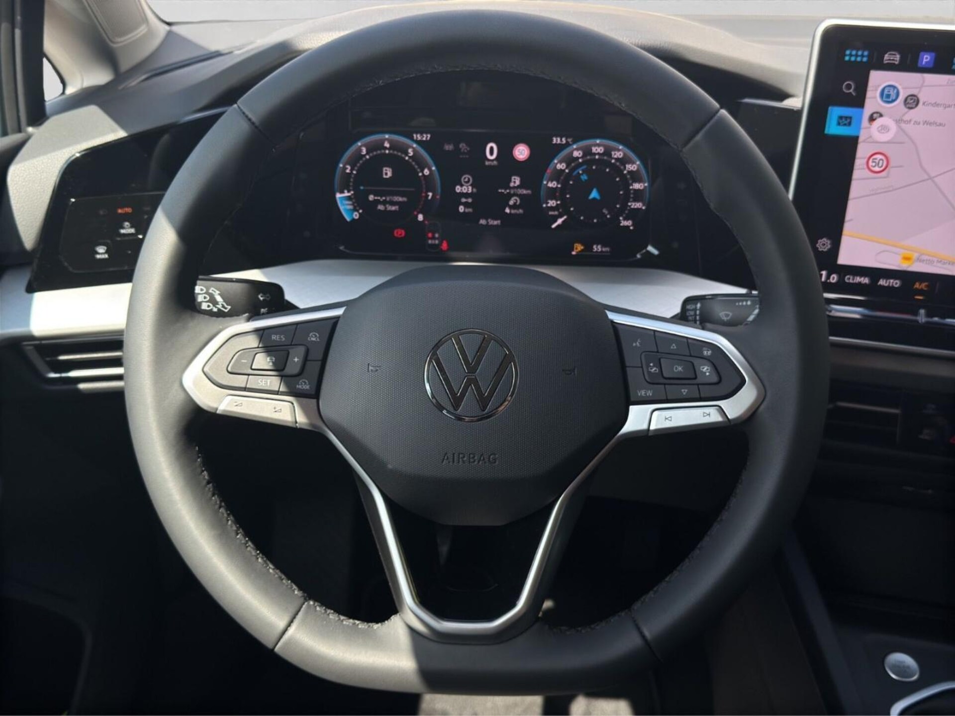Volkswagen Golf Life