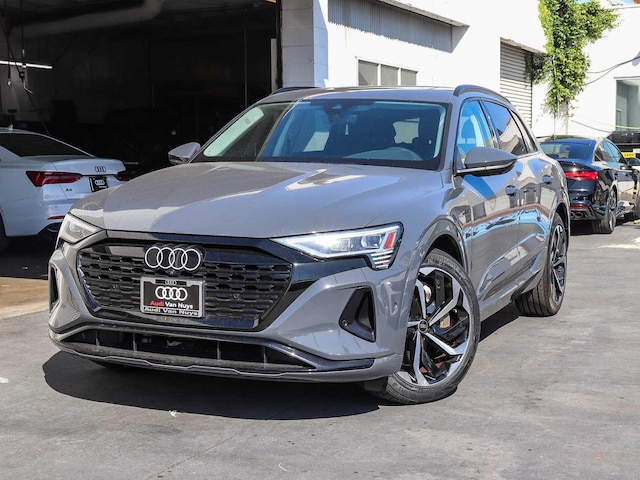 2024 Audi Q8 e-tron