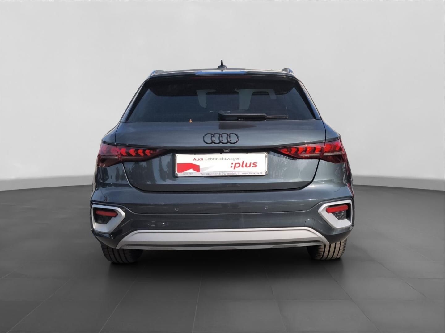 Bild über Audi A3 allstreet 35 TDI S tronic - für weitere Informationen kontaktieren Sie den Audi Partner