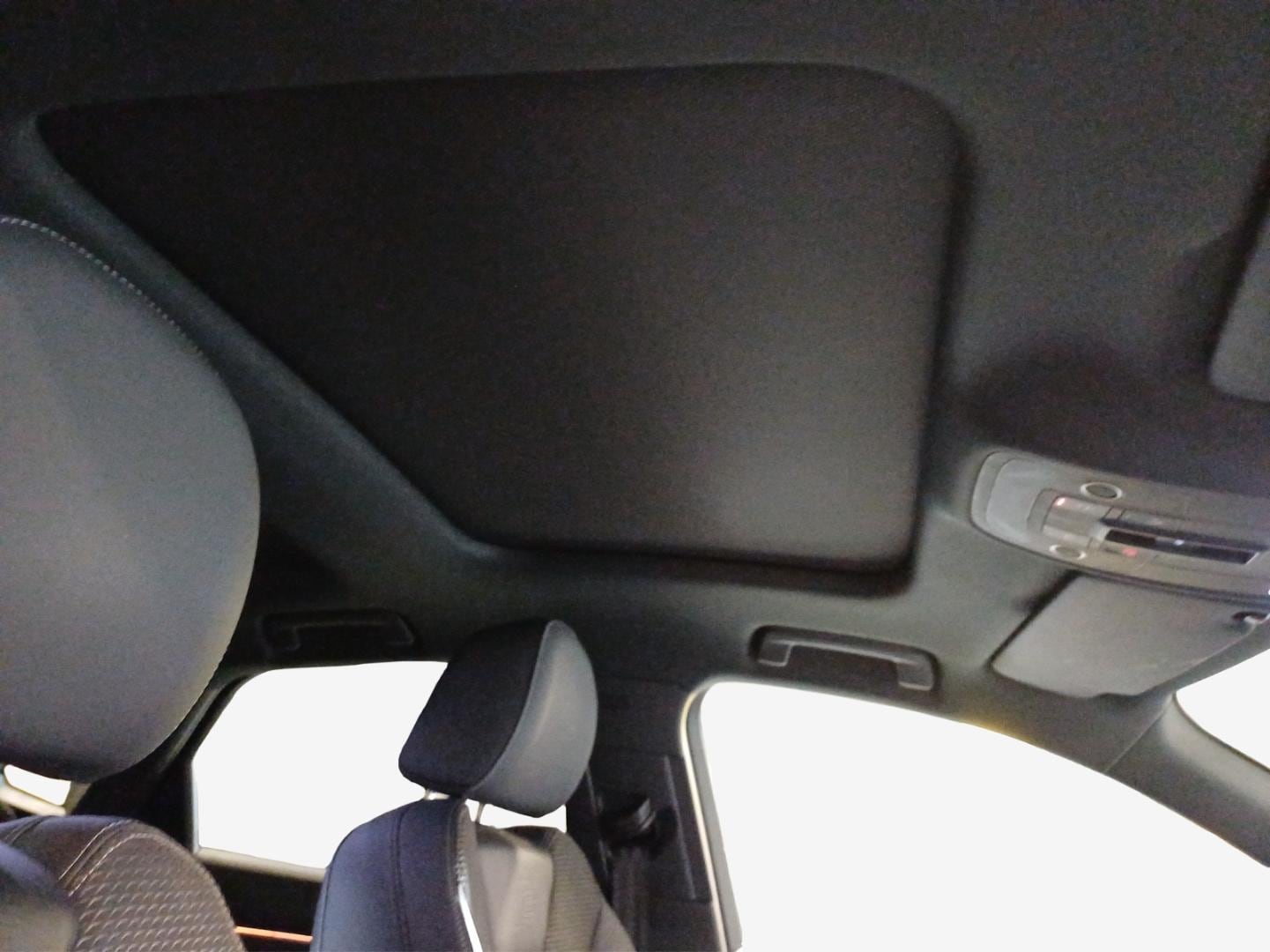 Image about Audi Q3 Sportback TFSI e S line 45 TFSI e 180 kW (245 PS) S tronic