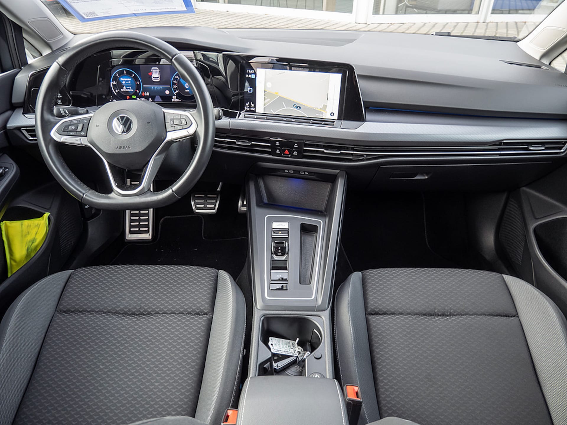 Volkswagen Golf Active