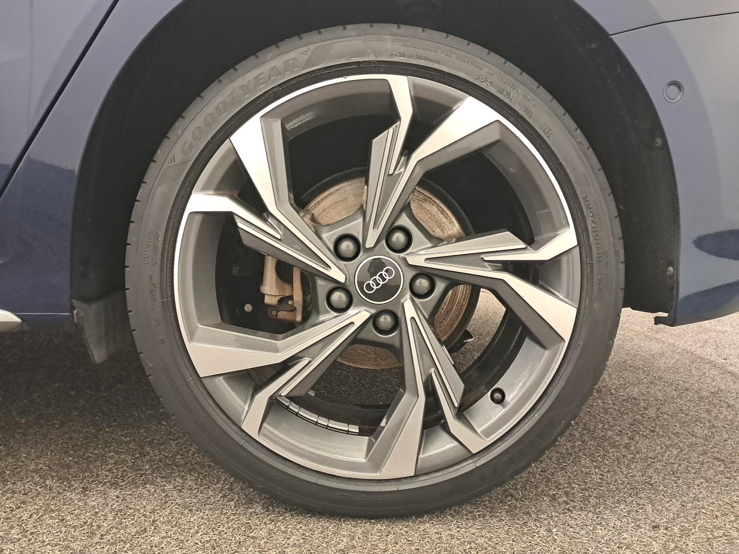 Image about Audi A3 Sportback S line 35 TFSI 110 kW (150 ch) S tronic