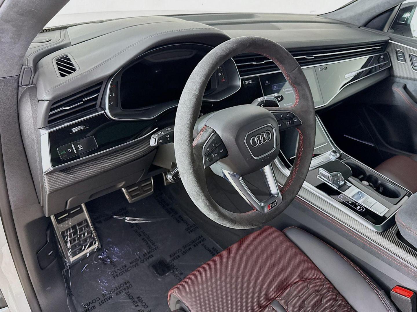 2025 Audi RS Q8 Base - Photo 9