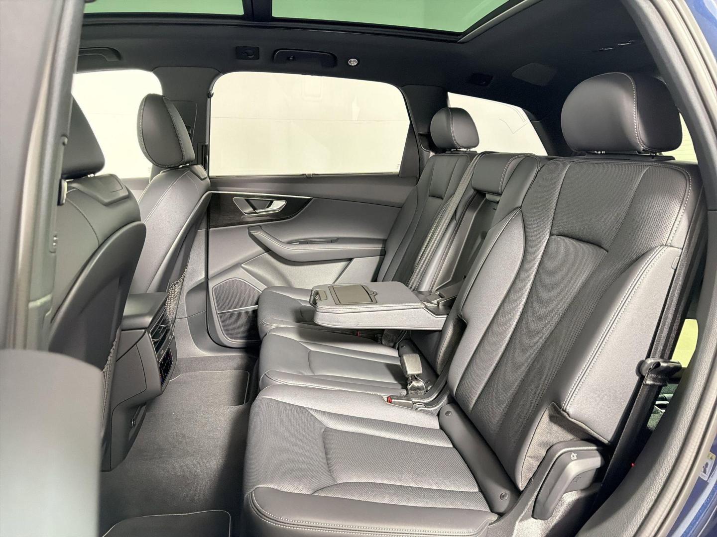 2026 Audi Q7 Premium Plus - Photo 12
