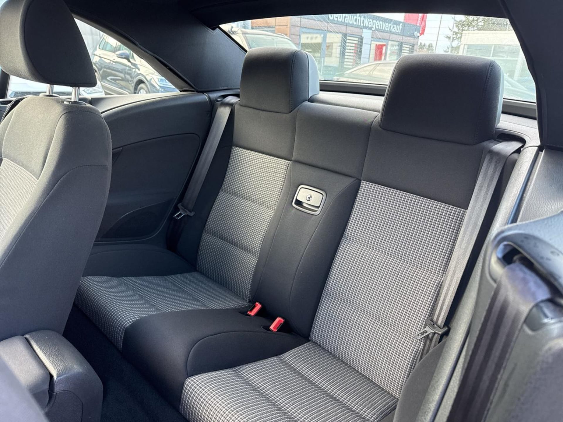 Volkswagen Eos