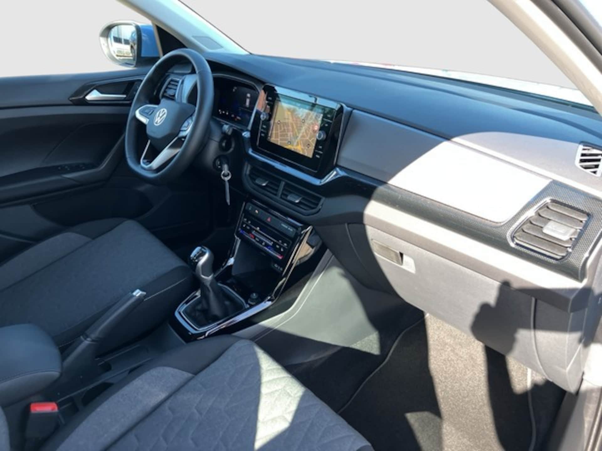 Volkswagen T-Cross Life