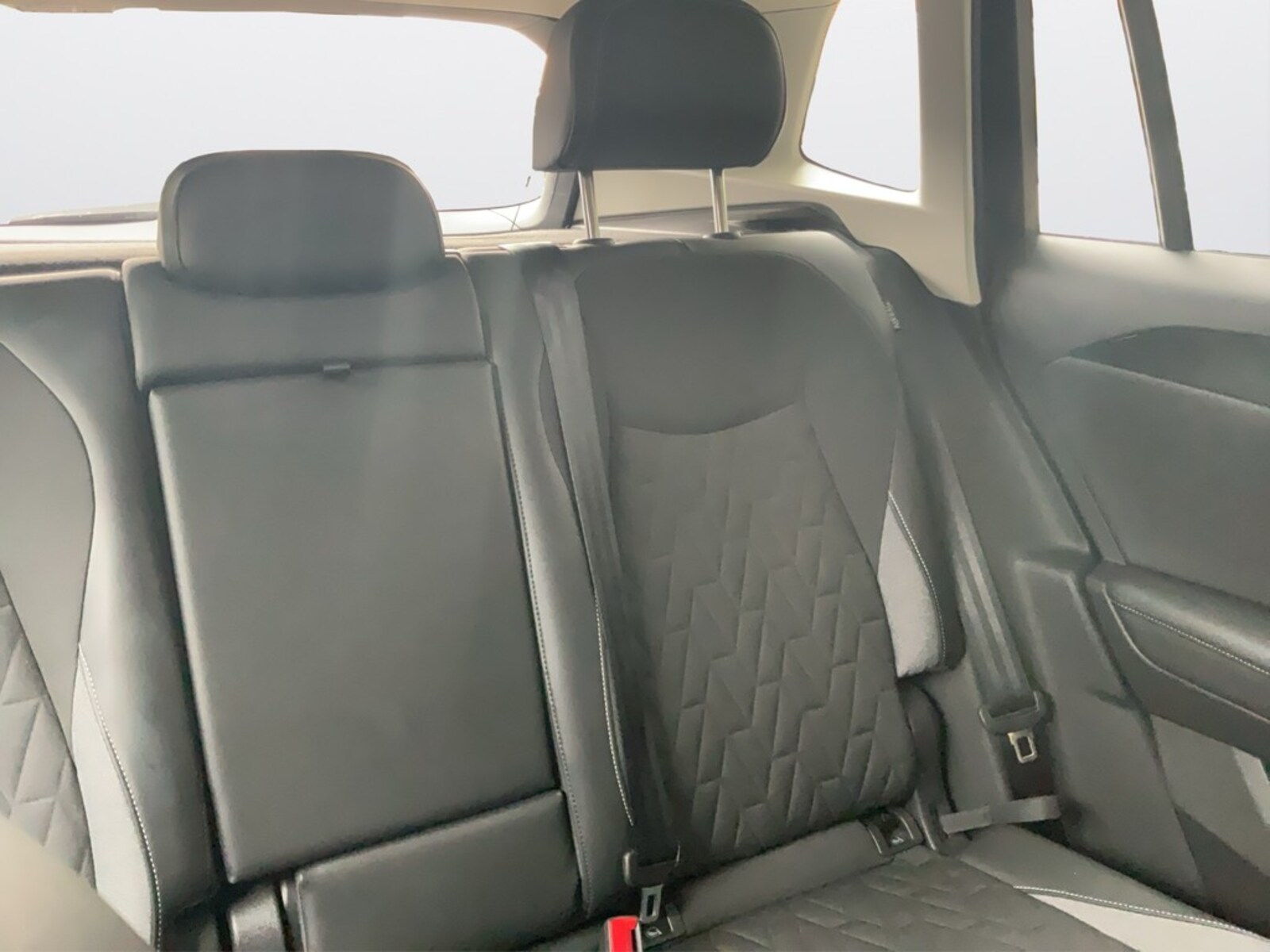 Volkswagen Tiguan – Bild 17