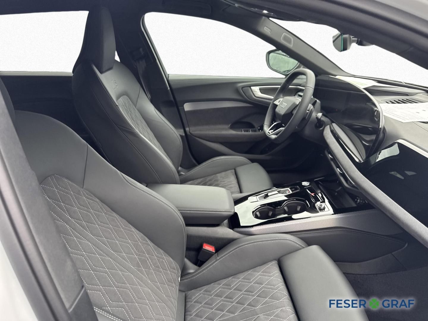 Bild über Audi A5 Avant e-hybrid e-hybrid quattro 220 kW S tronic - für weitere Informationen kontaktieren Sie den Audi Partner
