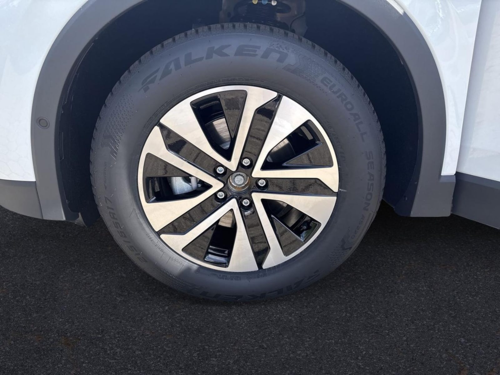 Volkswagen Tiguan – Bild 7