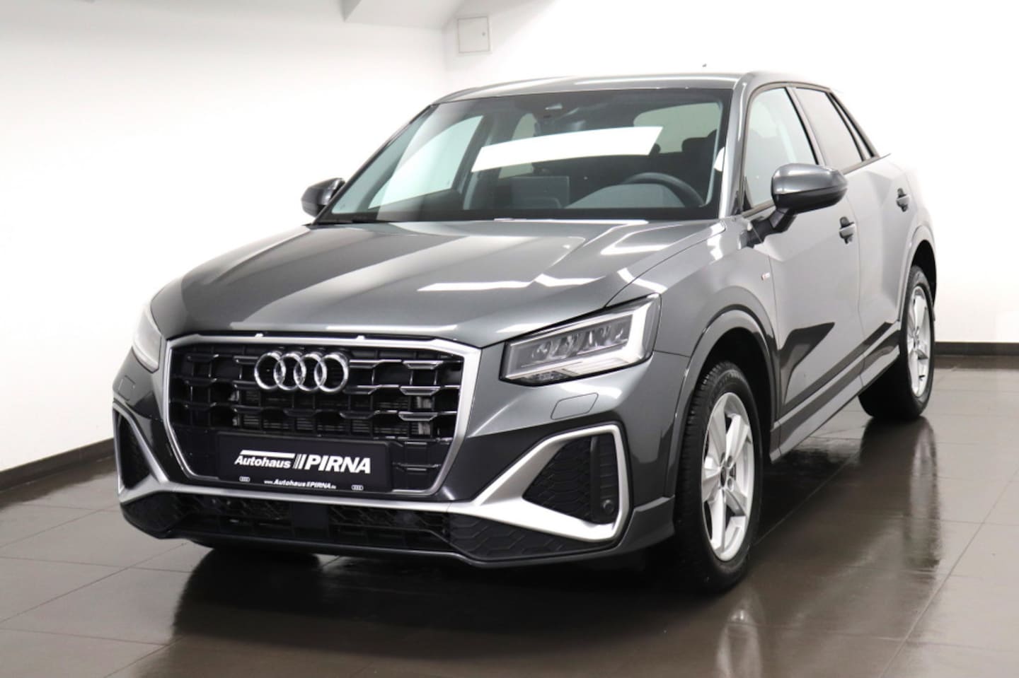 Bild über Audi Q2 S line 35 TFSI S tronic - für weitere Informationen kontaktieren Sie den Audi Partner
