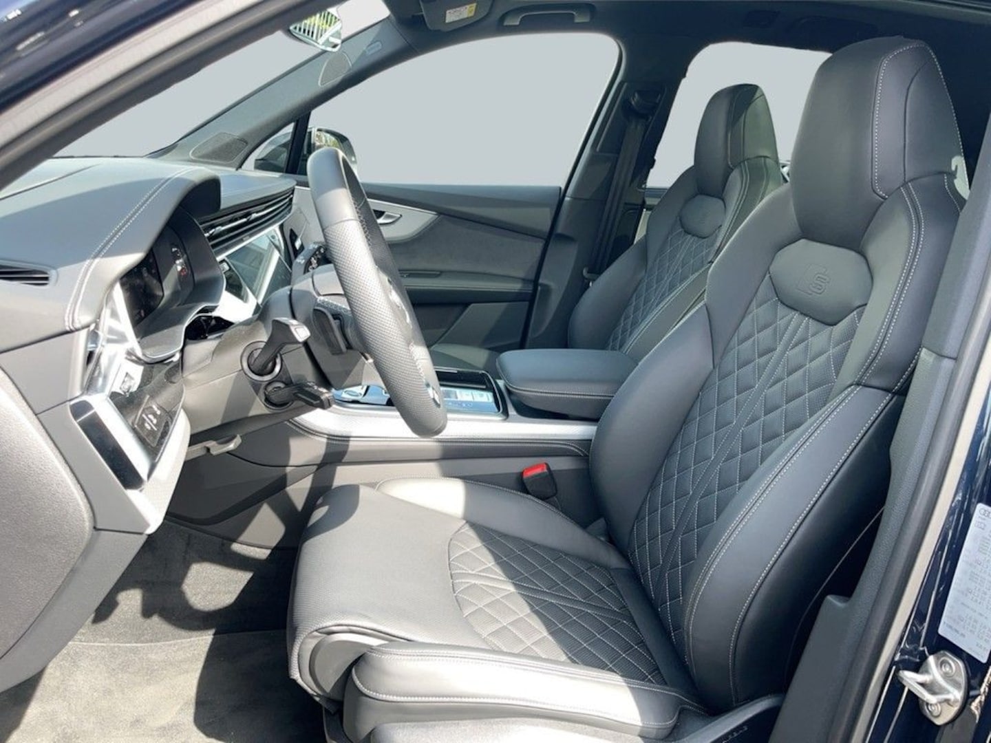 Bild über Audi Q7 SUV S line 50 TDI quattro tiptronic - für weitere Informationen kontaktieren Sie den Audi Partner