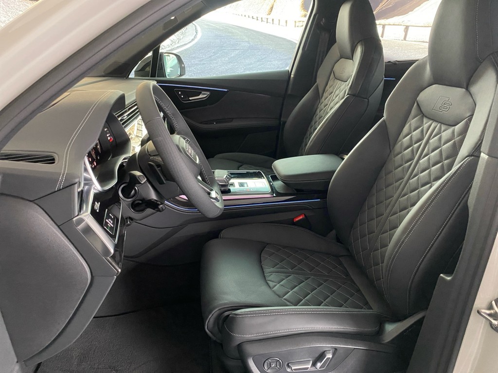 Image about Audi Q7 SUV S line 50 TDI quattro tiptronic