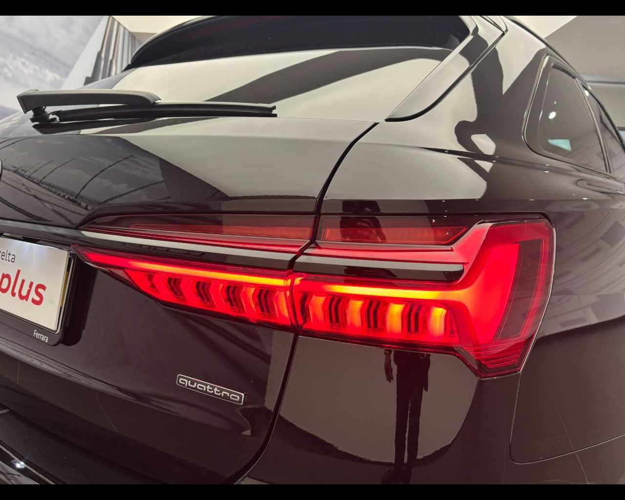 Immagine di Audi A6 Avant TFSI e S line edition 50 TFSI e quattro 220 kW (299 CV) S tronic - Vista: for more details contact your dealer