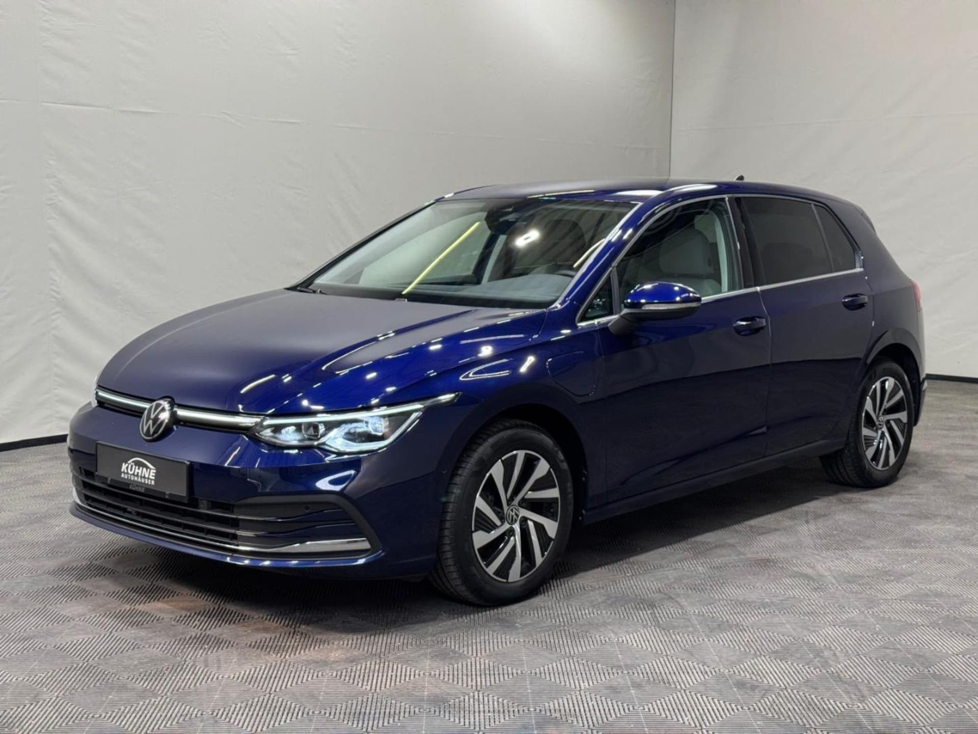 Volkswagen Golf Style
