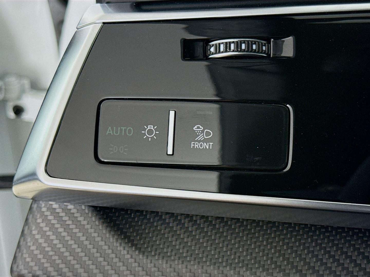 2025 Audi RS Q8 Base - Photo 10