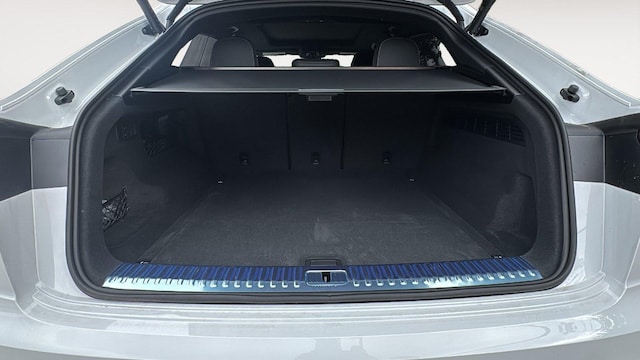2026 Audi Q8 Premium Plus - Photo 25