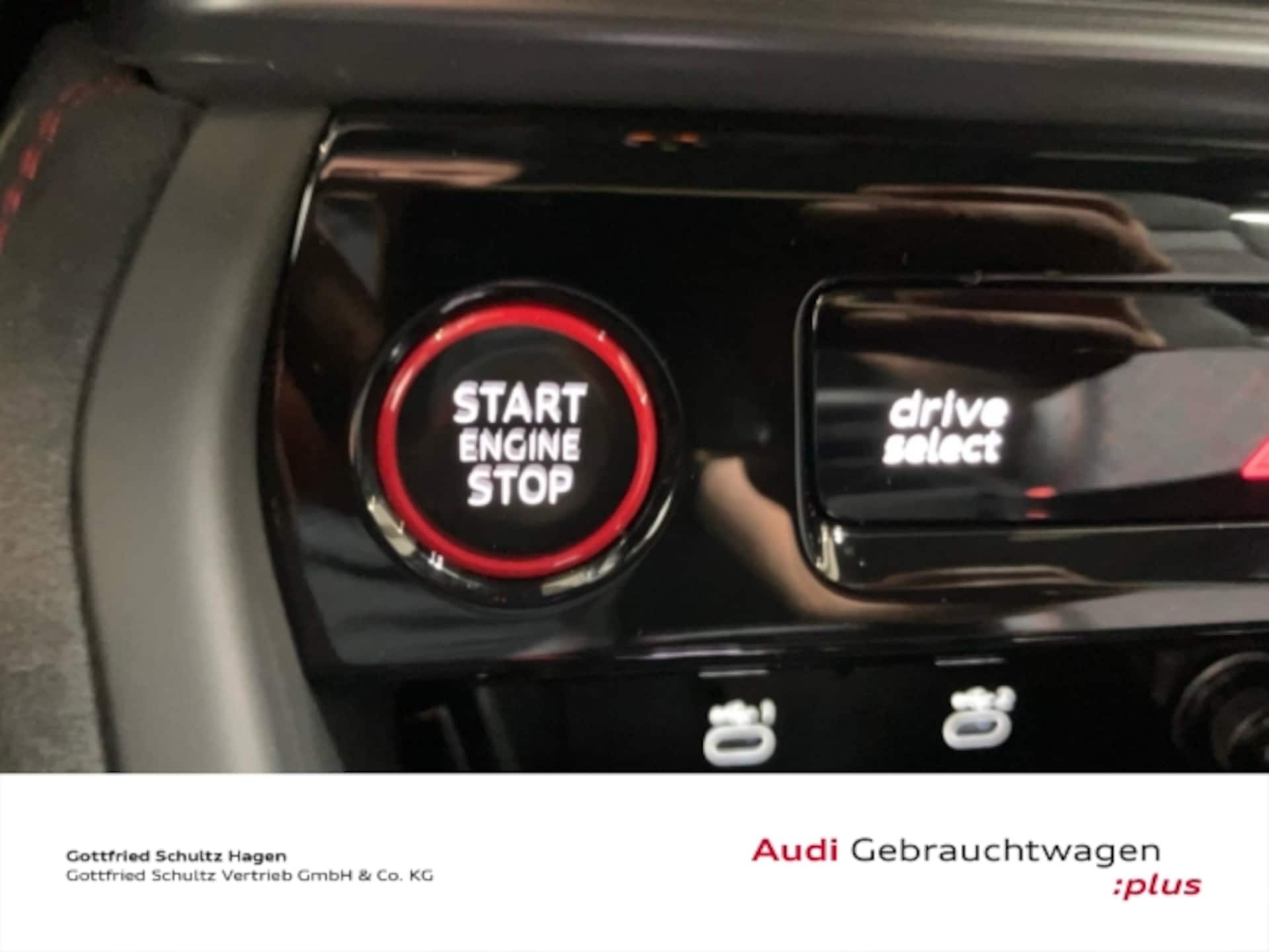 Audi SQ5 Sportback edition one