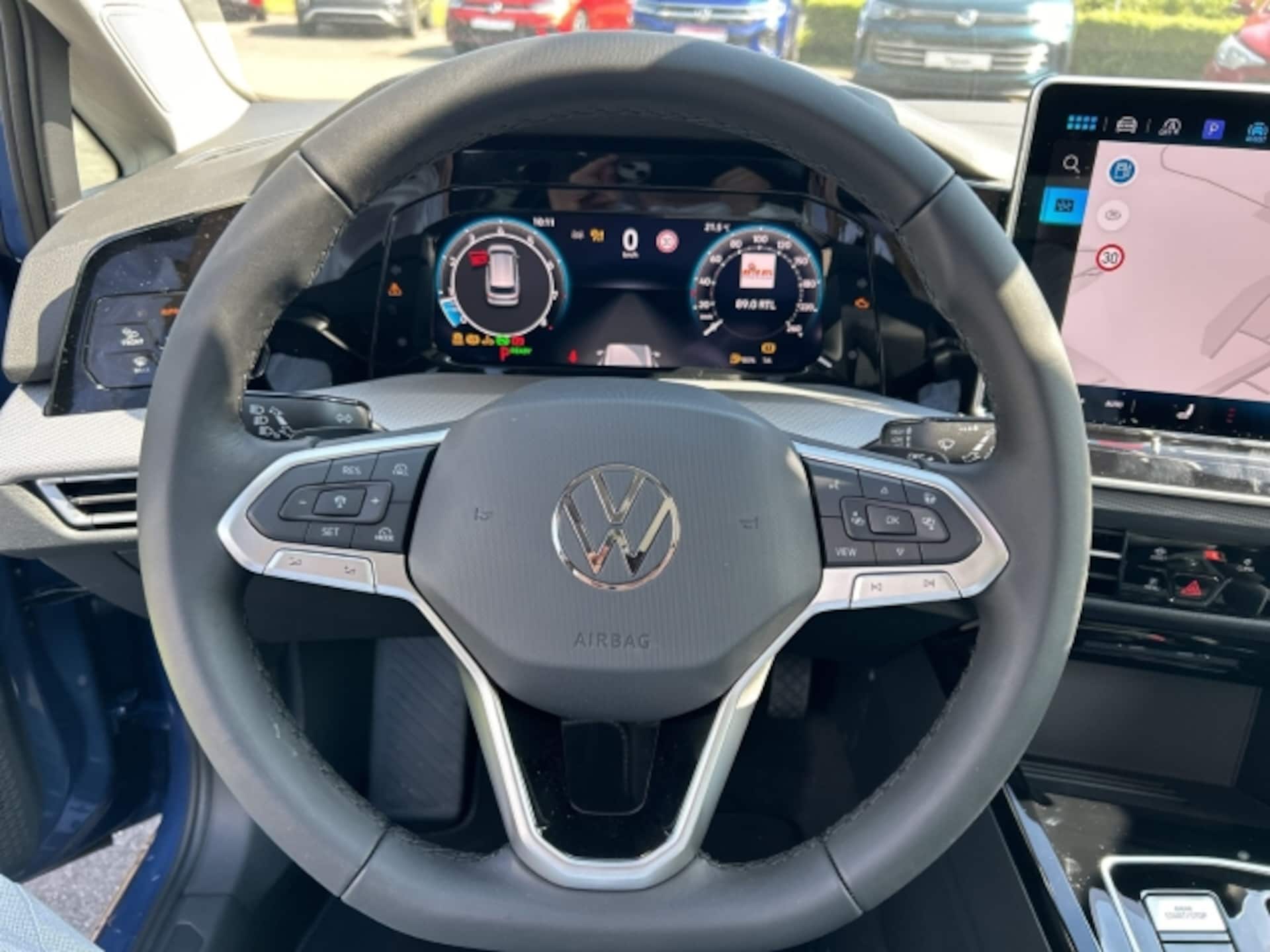 Volkswagen Golf Variant Style
