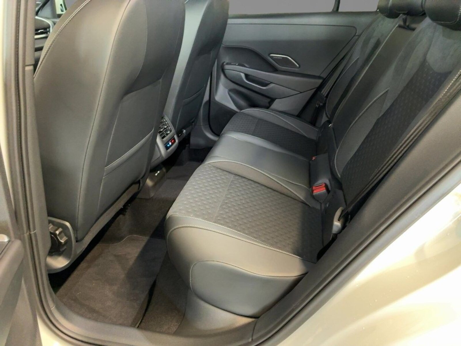 Volkswagen T-Roc – Bild 7