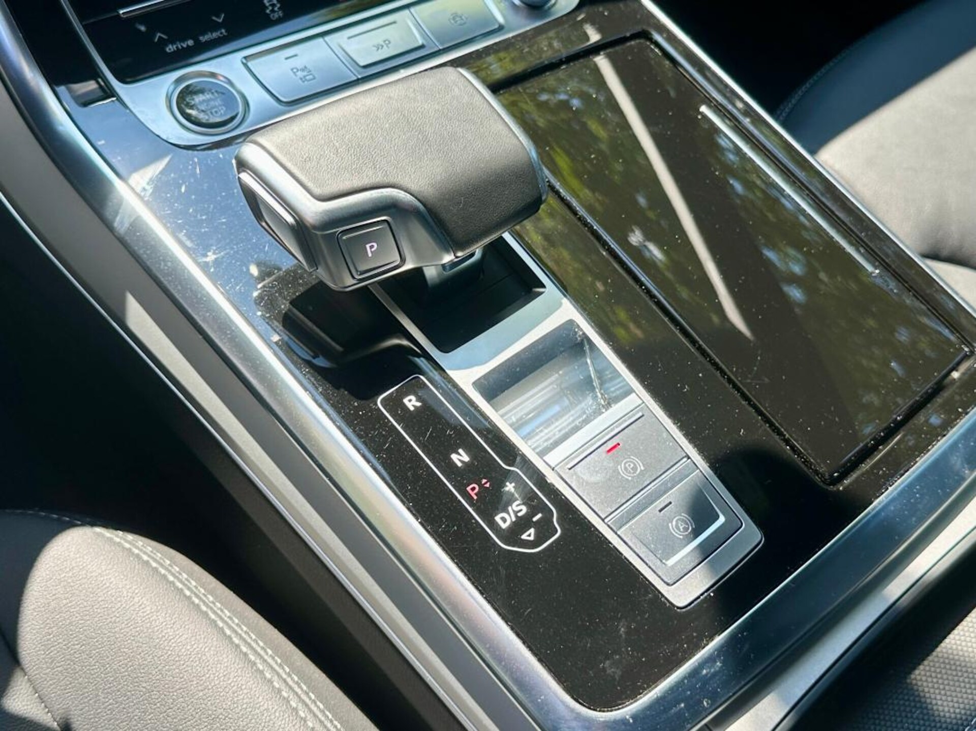 Audi Q7 SUV TFSI e S line
