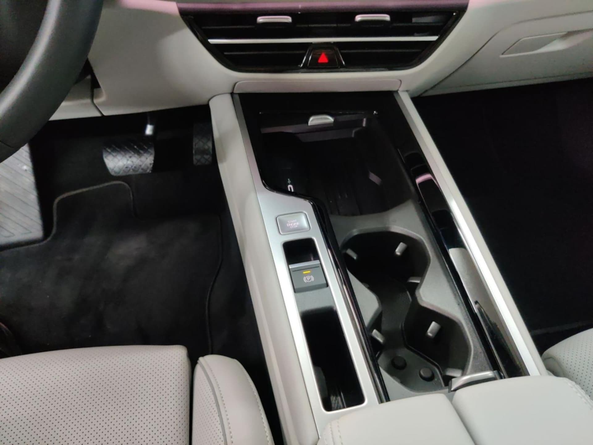 Volkswagen Passat Elegance