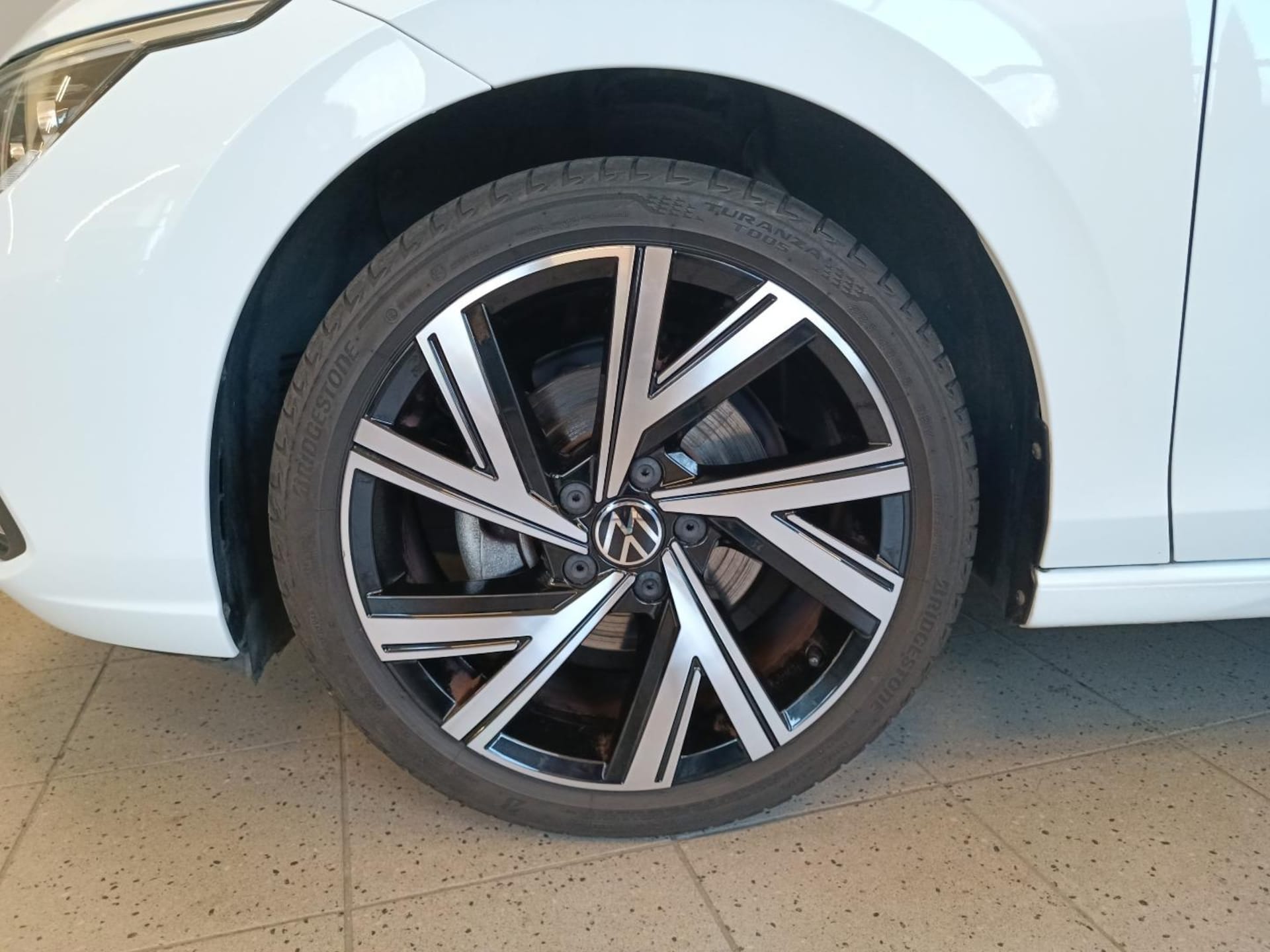 Volkswagen Golf Style