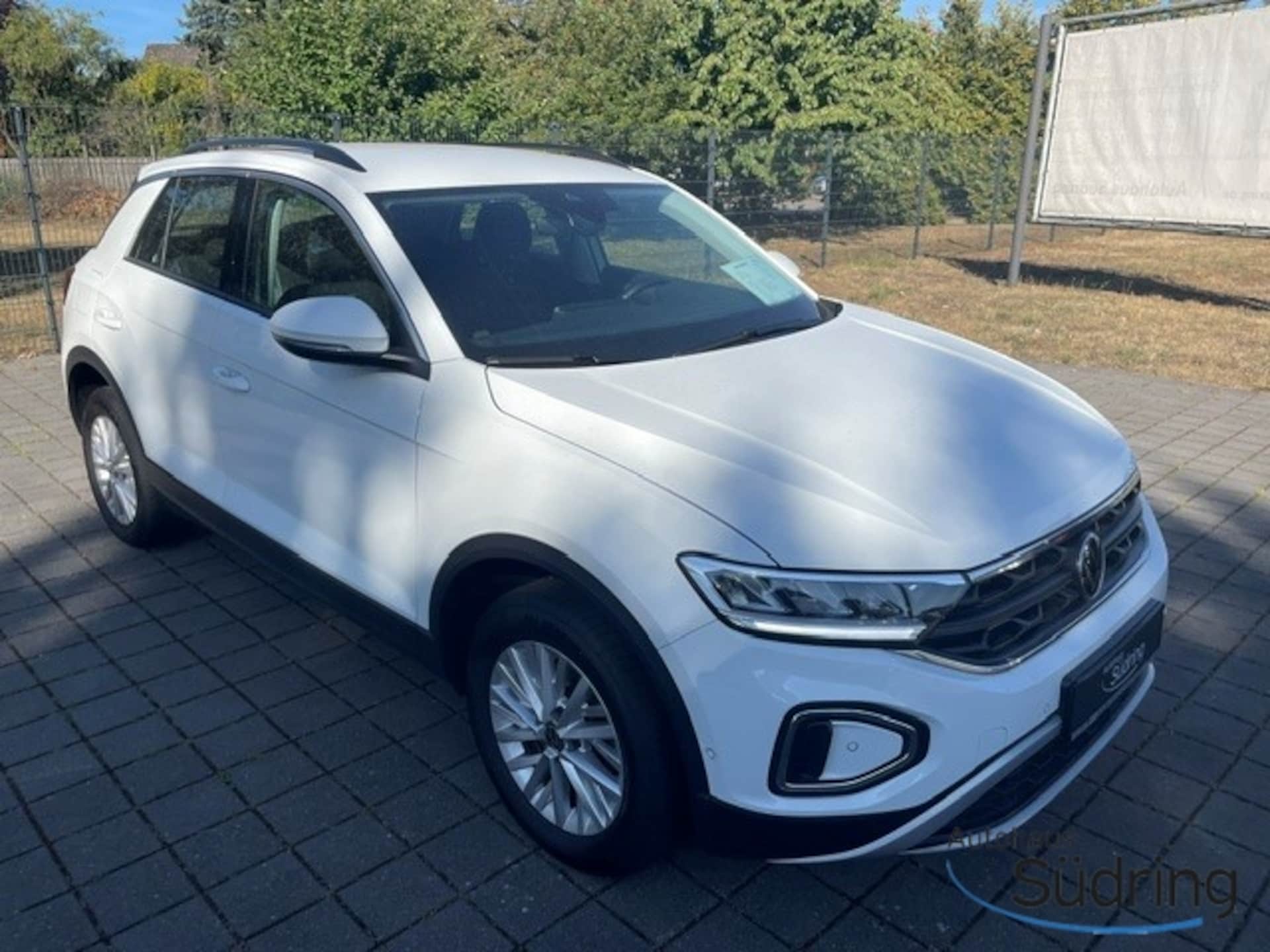 Volkswagen T-Roc Life