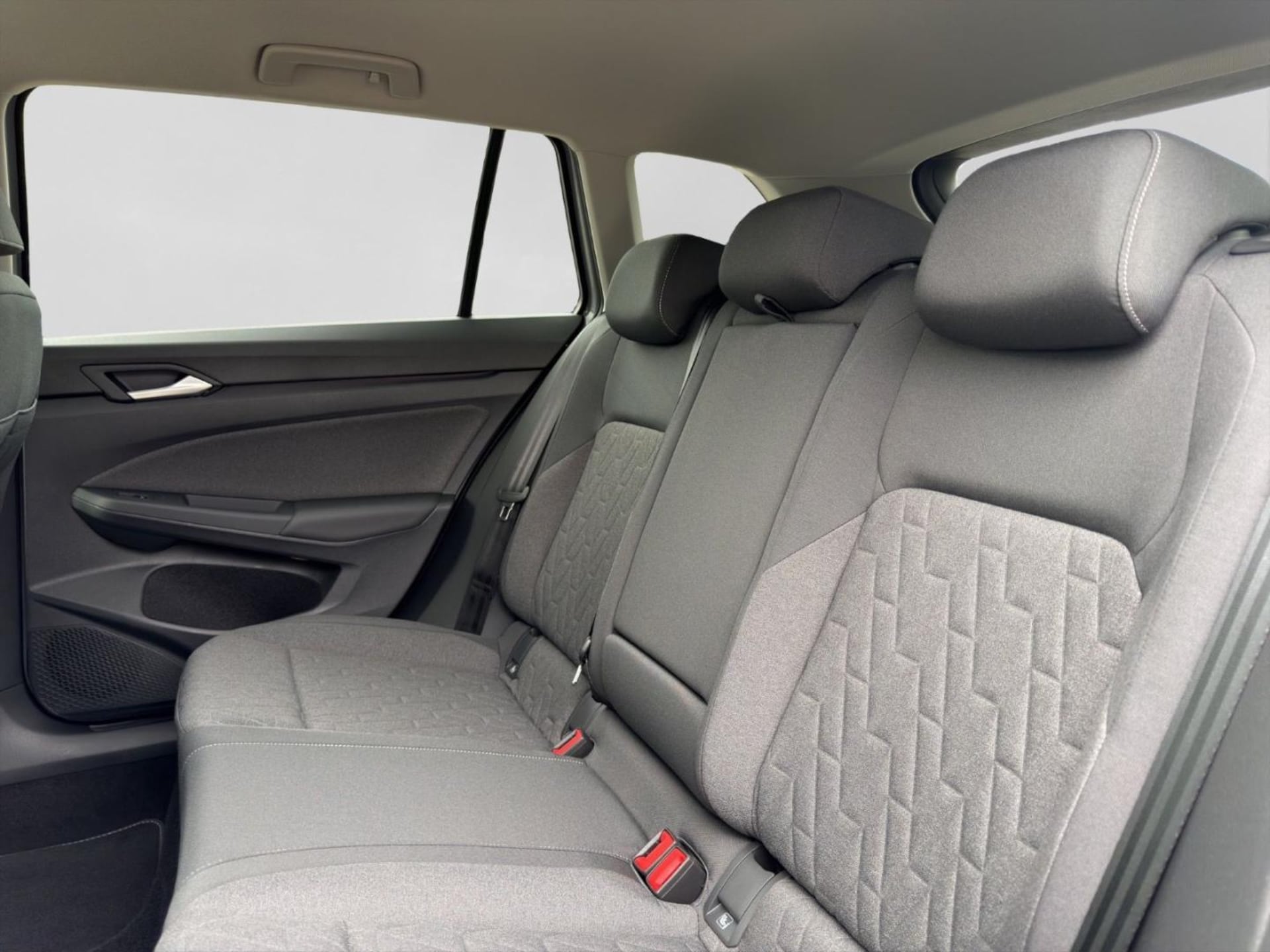 Volkswagen Golf Variant Life