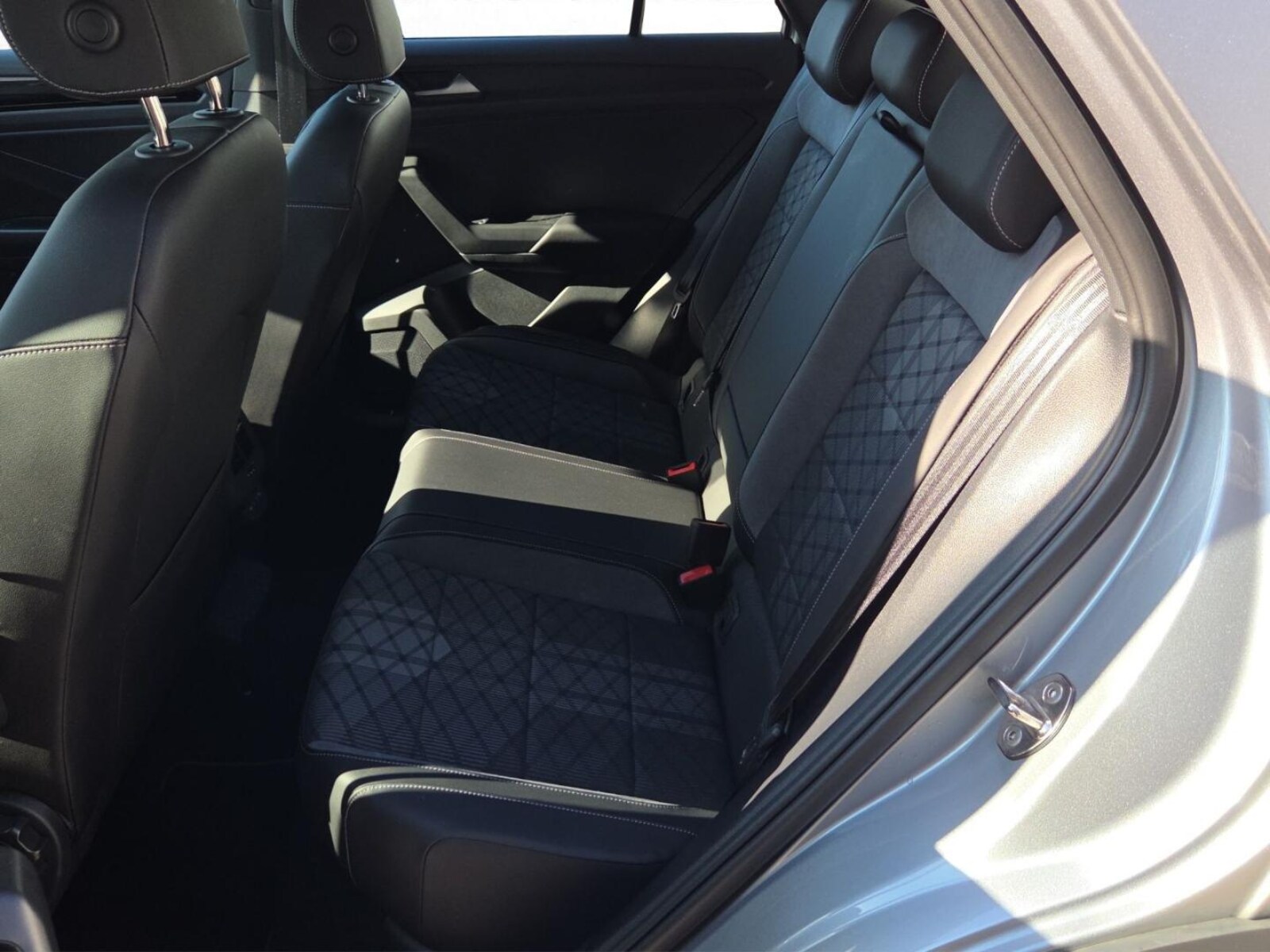 Volkswagen T-Roc – Bild 15