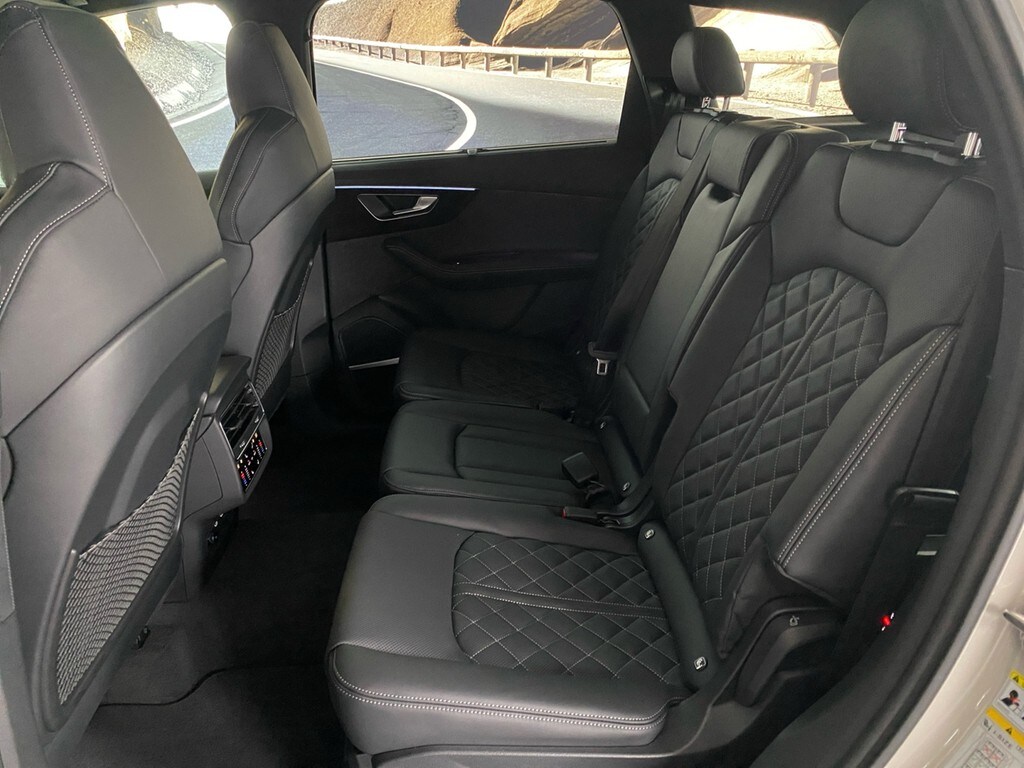 Image about Audi Q7 SUV S line 50 TDI quattro tiptronic