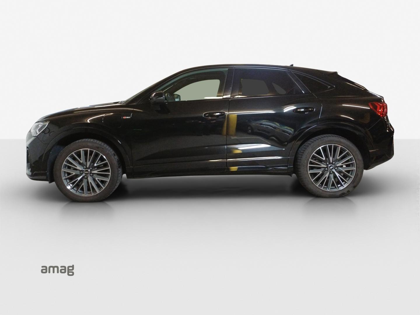 Image about Audi Q3 Sportback TFSI e S line 45 TFSI e 180 kW (245 PS) S tronic