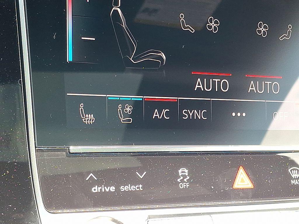 2025 Audi Q7 Premium Plus - Photo 18