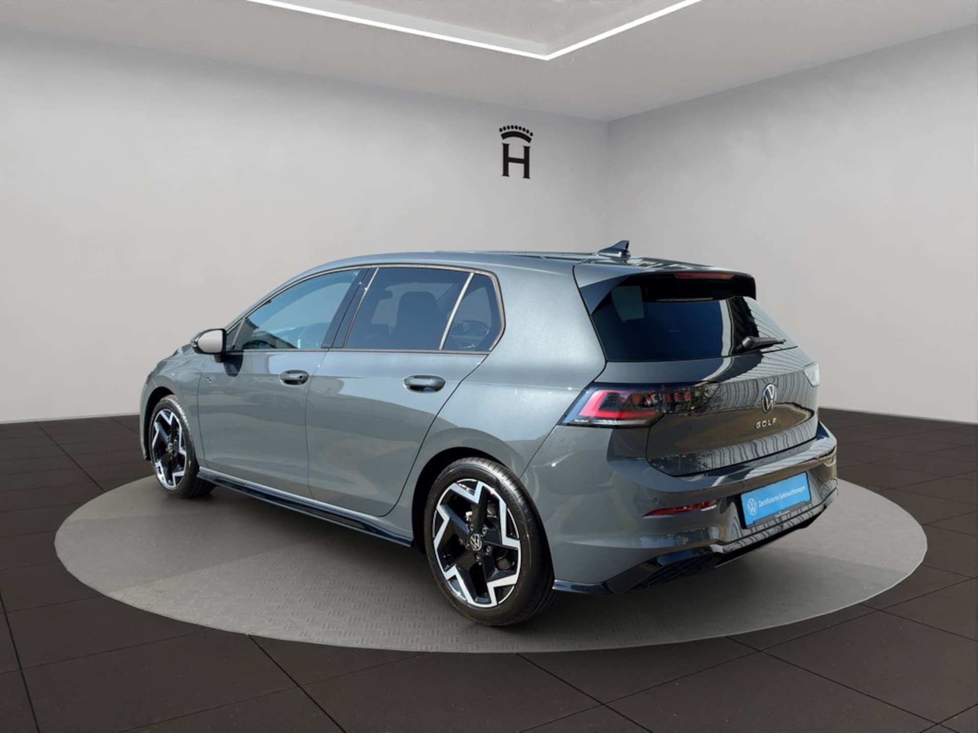 Volkswagen Golf R-Line