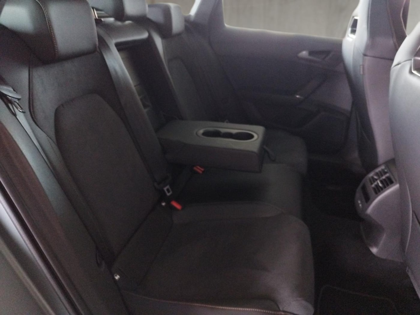 CUPRA Leon Sportstourer 1.5 TSI e-Hybrid VZ DSG 200 kW (272 CV) — photo 6